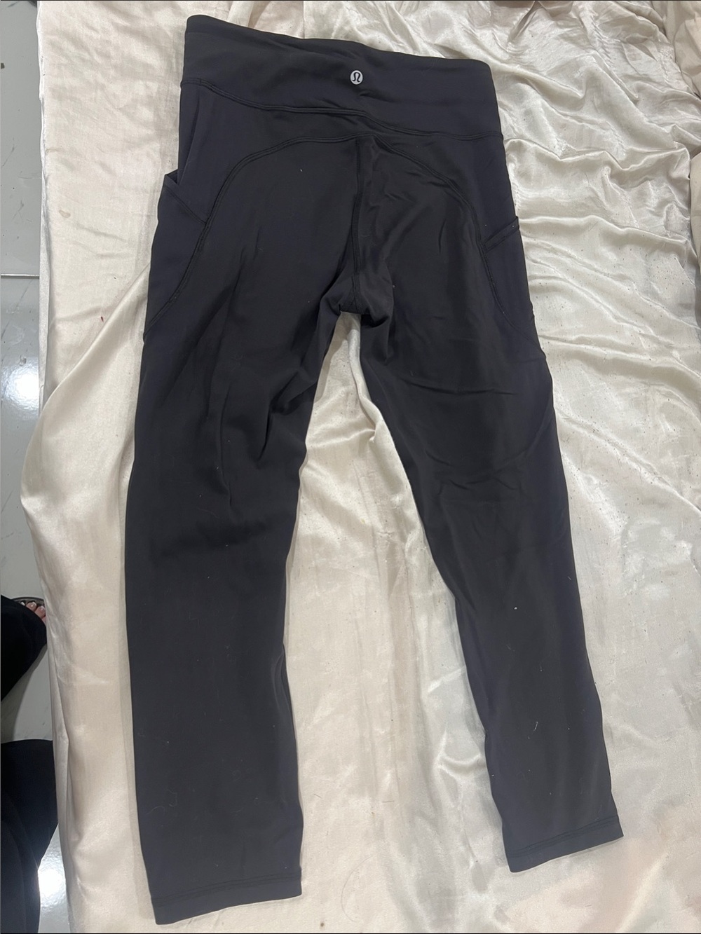 Authentic lululemon athletic Women Black Jogger-Leg Performance Pants